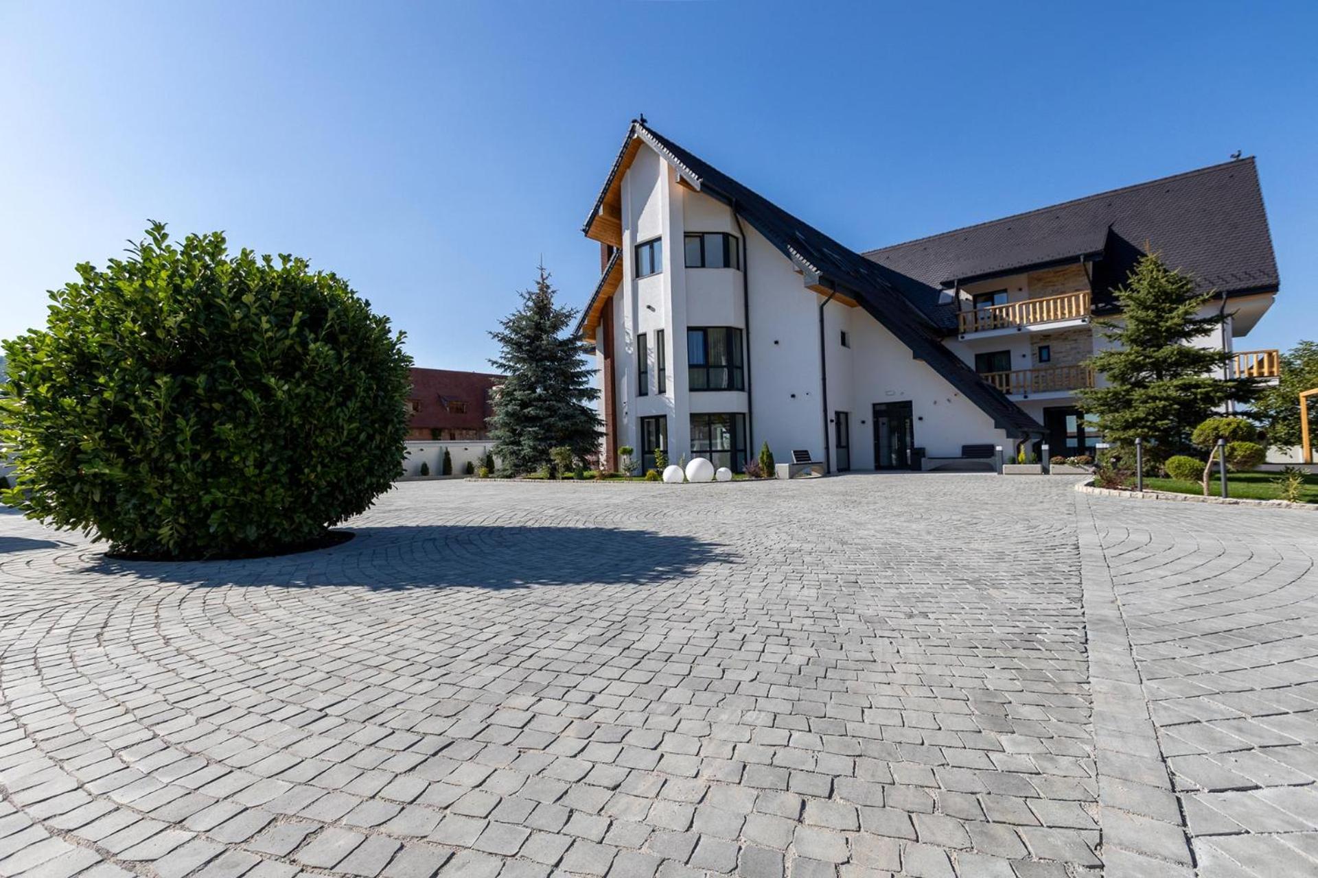 Pensiunea La Valtoare Sibiu Exteriör bild
